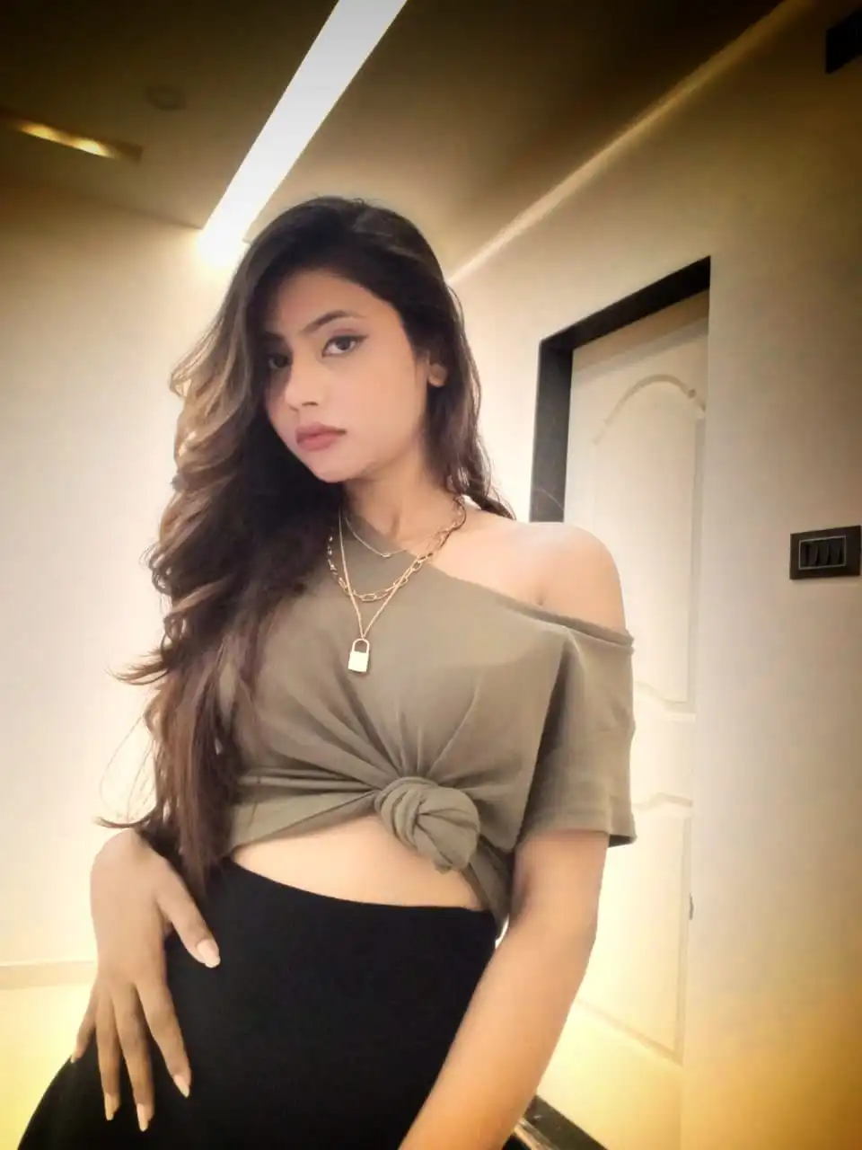 Neha 😘– Call Girls in Gurgaon | Independent Escort with Contact Number✌